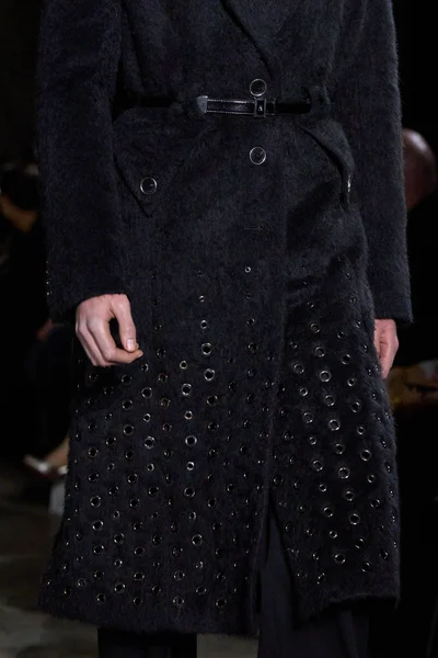 Look 92